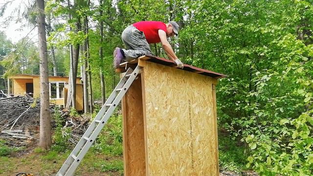 Дом в деревне. Продолжаю делать уличный туалет. смотреть онлайн