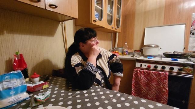 Котлетки с рыбной консервы. смотреть онлайн