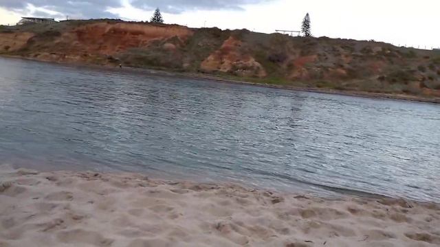 Tropical ocean beach / Пляж тропического океана смотреть онлайн