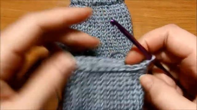 Рукавички для девочки крючком. Вяжем от пальчиков к резинке смотреть онлайн