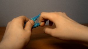 Как сделать лук из прищепки , резинки, зубочистки