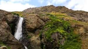 Арабо Испирян   "Муш Еркир Папакан  (Видео западная Армения  ныне турция  ).