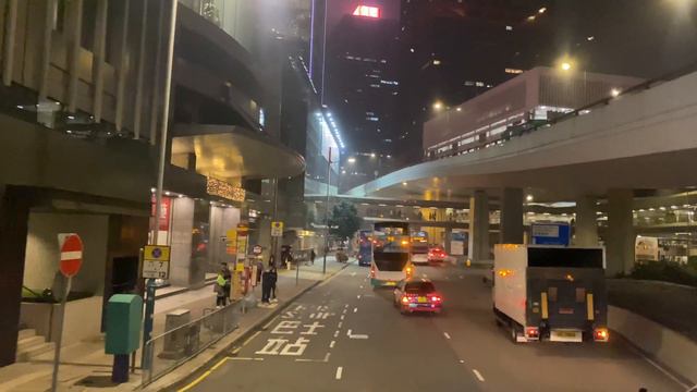 Hong Kong Bus Trip - NWFB Route 720 Statue Square to Hong Kong-Macau Ferry Terminal (End) смотреть онлайн
