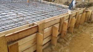 МЗФЛ и плита по грунту с обратной засыпкой