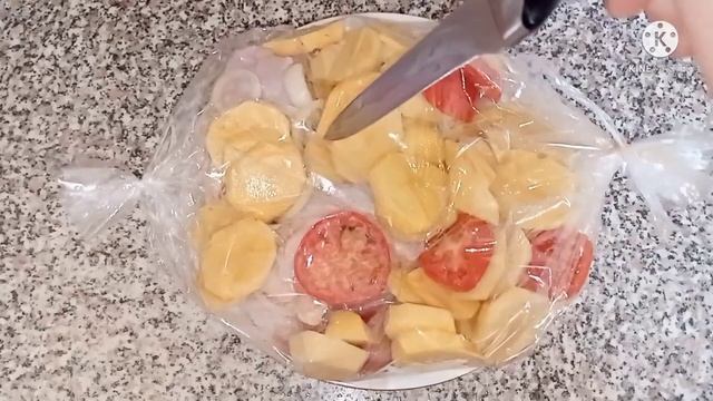 Курица с картошкой в рукаве для запекания. Вкусный ужин! смотреть онлайн