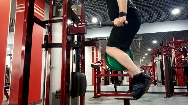 Отжимания на брусьях 10 кг на поясе на 12 раз смотреть онлайн