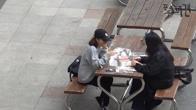 (몰카) 민망하게 부딪히고 격투기 신경전으로 마무리해봤습니다 ㅋㅋㅋ (Eng Sub) смотреть онлайн