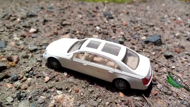Mercedes S_ class scale 1:18 review..Diecast model car смотреть онлайн
