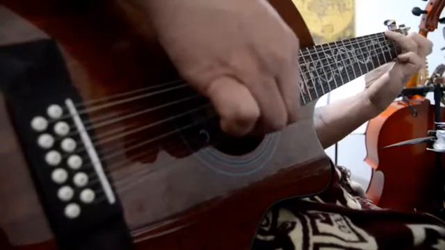 customize made small 12 strings parlor guitar OO смотреть онлайн