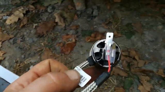 Как установить Светодиодных-ледовских ламп H3 в Противотуманные фары на автомобиль ВАЗ 2115 смотреть онлайн