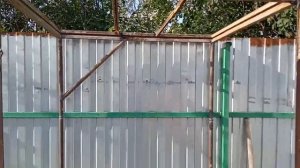 Душ на даче своими руками:  варим каркас