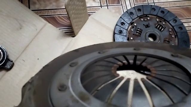 сцепление Luk на приоре 95000,можно было бы не менять. смотреть онлайн