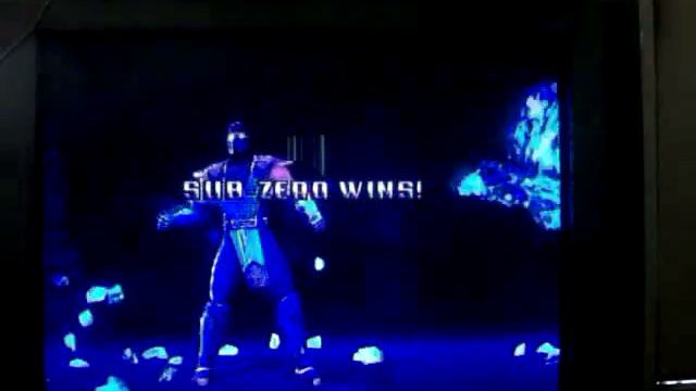 Mortal Kombat Vs DC Universe - Sub-Zero's Fatality Guide смотреть онлайн