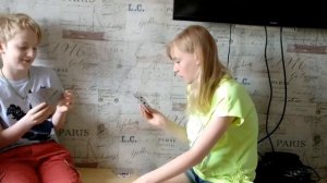 Умственно отсталый.