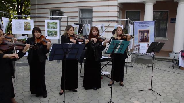 Скрипка грає, серце крає...