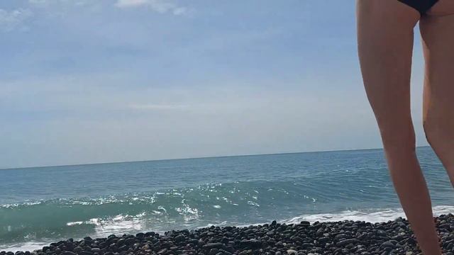 Уже купаюсь в море?🌊 | зоопарк в парке🐒 | музей Тесла⚡️ смотреть онлайн