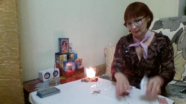 ЦЫГАНСКИЙ РАСКЛАД НА ДАМУ КРЕСТИ.КОЛОДА ИГРАЛЬНЫХ КАРТ+ЛЕНОРМАН.СУПЕР УСПЕШНАЯ ЖЕНЩИНА ! смотреть онлайн