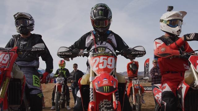 SLR Honda at WORCS R1 смотреть онлайн