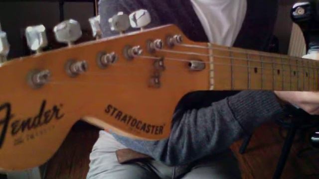 Fender Stratocaster Lefty 1976 смотреть онлайн