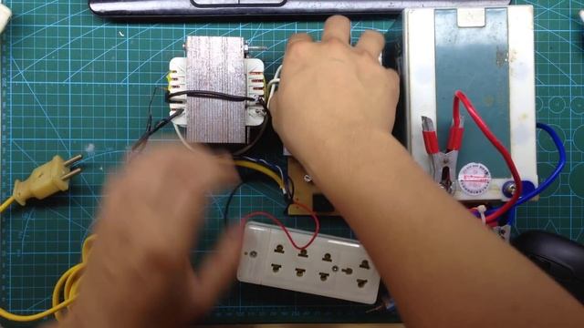 Powerful Inverter 2000W  Integrated  Battery Charger Part2