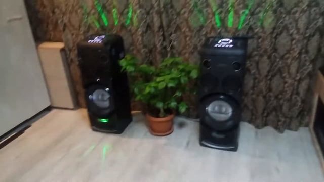 Sony MHC V77-DW смотреть онлайн