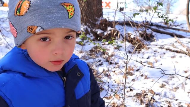 Emergency vehicle compilation with kids ambulance, fire truck, and police car education | Super Kre смотреть онлайн