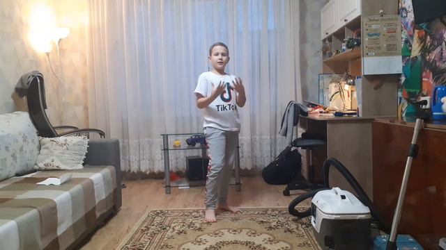 Топ 3 интересных настольных игр 😀😏🤓 смотреть онлайн