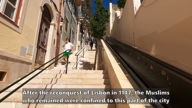 Mouraria, Lisbon's Medieval Moorish Quarter! ?Walking Tour With Historical Facts, Portugal [4K] смотреть онлайн