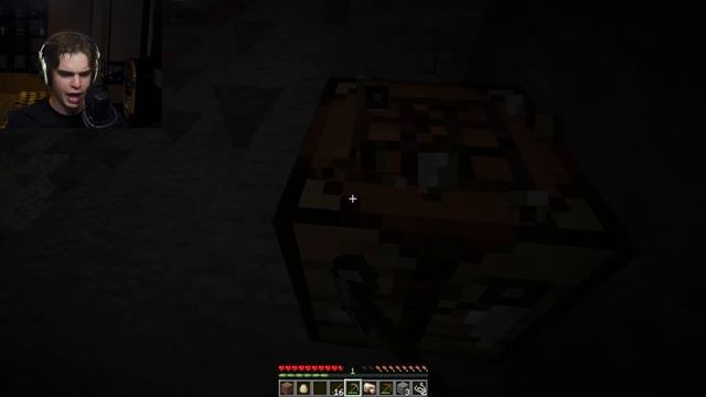 I Played the SCARIEST Minecraft Mod EVER | Cave Dweller Mod смотреть онлайн