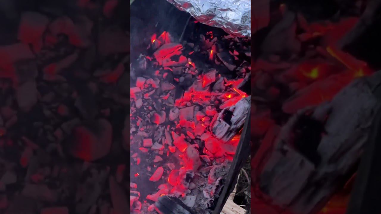 Угли трещат картошка с салом жарится #рыбалкакстово смотреть онлайн