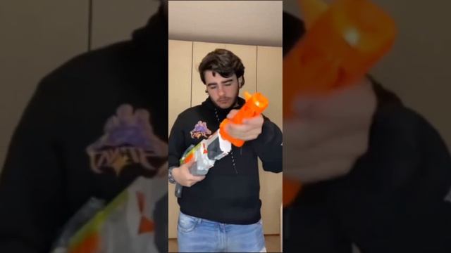 я хз что тут можно написать смотреть онлайн