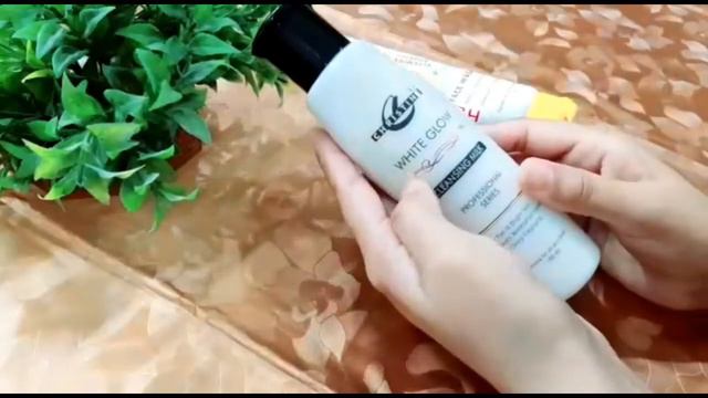 Christine Whitening Healthy Glow Vitamin Booster Face Wash | Christine White Glow Cleansing Milk смотреть онлайн