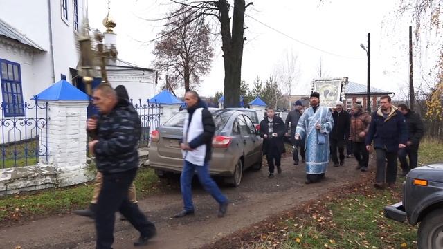 2022 11 12 Крестный ход смотреть онлайн