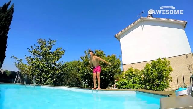 PEOPLE ARE AWESOME (Summer Edition) ft. The 1975 смотреть онлайн