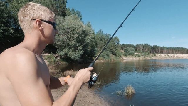РЫБАЛКА НА ЛЕЩА РЕКА ПРИПЯТЬ ЛОВИМ НА ФИДЕР смотреть онлайн