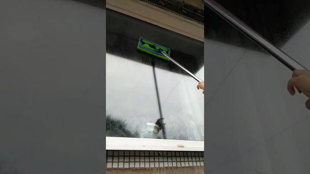 Как помыть окна с улицы смотреть онлайн