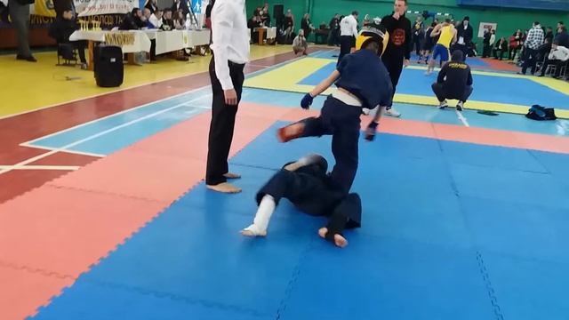Кухарь Кирилл 4-бой Чемпионат Украины по Хортингу.тренер Аракелов.Г.Д смотреть онлайн