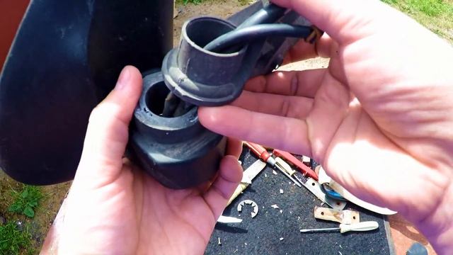 Ремонт дверей: снятие обшивки и замена ручек