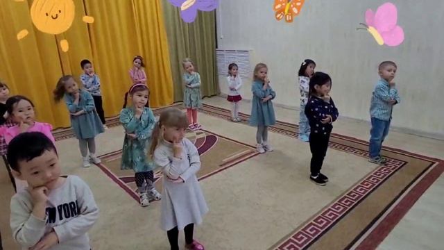 Танец. Видео -поздравление! День защитников. "Мой папа самый сильный " Детс.центр "Умка" г.Алматы смотреть онлайн