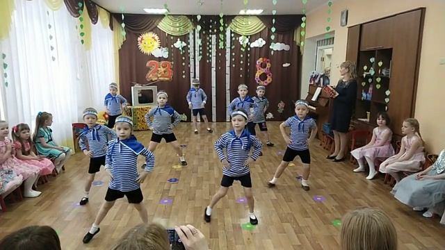 "Танец Моряков" смотреть онлайн