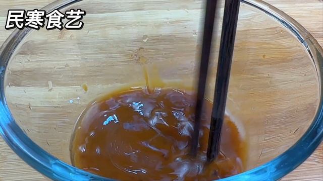 蘑菇切記不要直接下鍋炒，酒店大廚教我1招，滑嫩鮮香，好吃下飯，【民寒食藝】，#蘑菇料理，#蘑菇食譜，EASY Stir-Fried Beef with Mushrooms #food #recipe смотреть онлайн