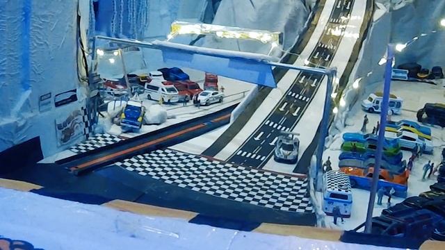 hot wheels Mainline review 2020 Corvette/Ford GT race Beaverworx Diecast racings Igloo Main Track смотреть онлайн