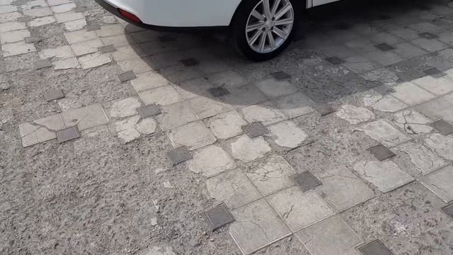 Морозостойкость обычной плитки, практически за 2-3 года посыпалась. смотреть онлайн