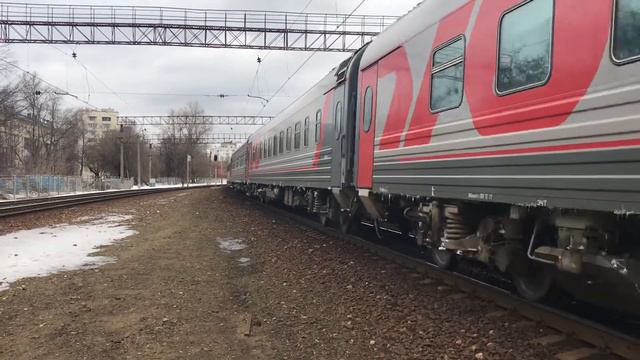 Электровоз ЭП2К-145 с поездом №379 "Москва - Камышин" смотреть онлайн