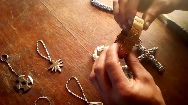 Обзор самодельных брелков, четок и других изделий. смотреть онлайн