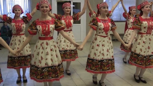 РУССКИЙ ТАНЕЦ. АНСАМБЛЬ "РВЕЗЫЛЫК" ККиИ ИМ.И.С.ПАЛАНТАЯ, ЙОШКАР-ОЛА смотреть онлайн
