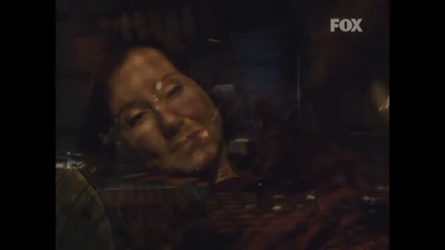 Roslin and Adama [ Catch the Wind ] смотреть онлайн