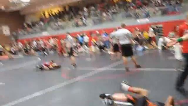 DanFeb42012 смотреть онлайн