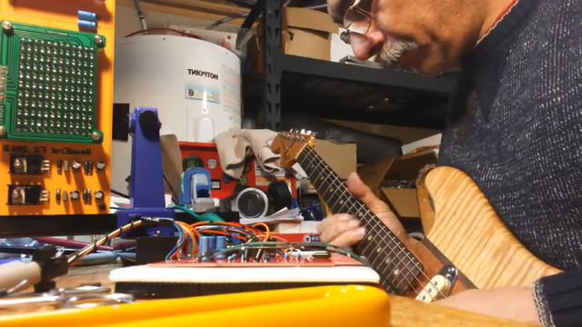 Synthi Hi Fli test run. смотреть онлайн