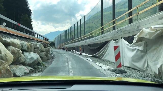 Hyundai Kona Electric Roadtrip Review | Range, Gadgets & Swiss Mountains